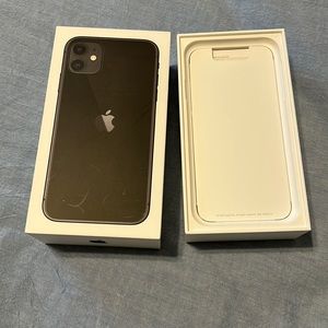 iPhone 11 box